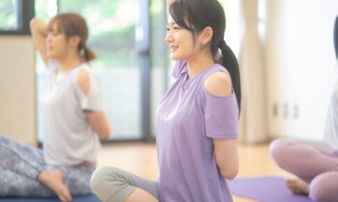 ヨガスタジオ